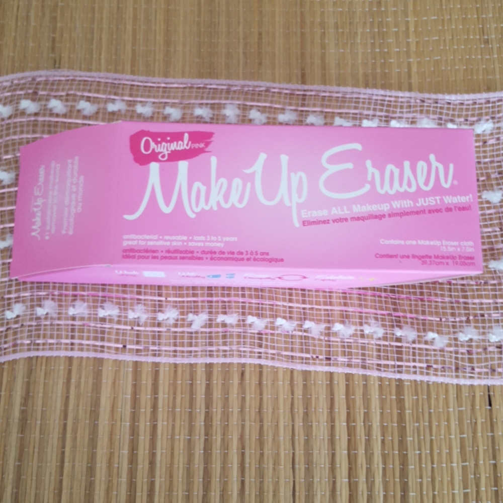 Make up eraser